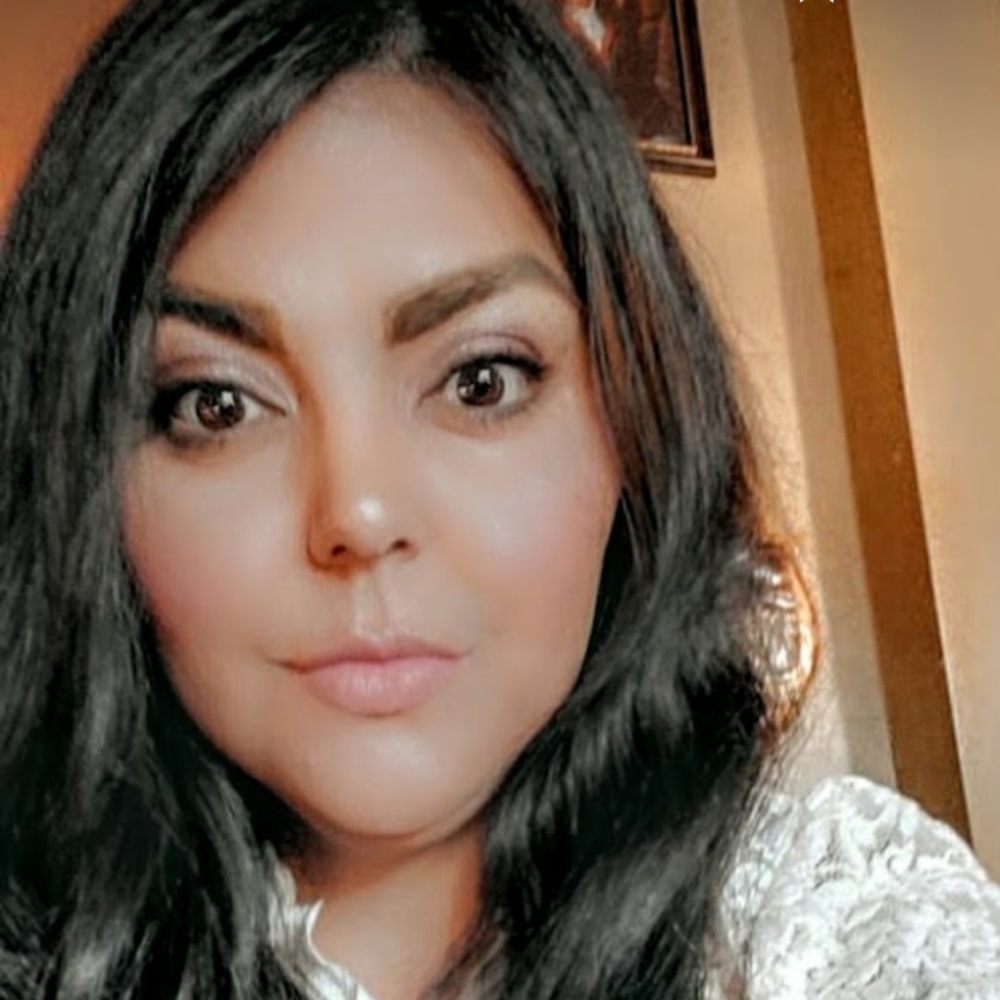 Meet your Posher, Antoinette